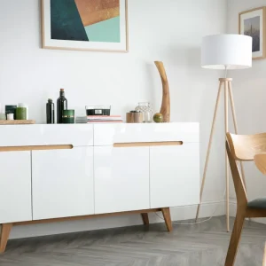 Buffet Scandinave Blanc Brillant Et Finition Bois L180cm MELKA 19